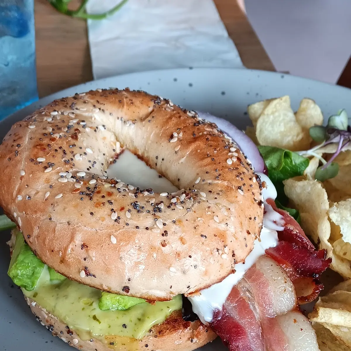 Bacon Burger Con Aguacate