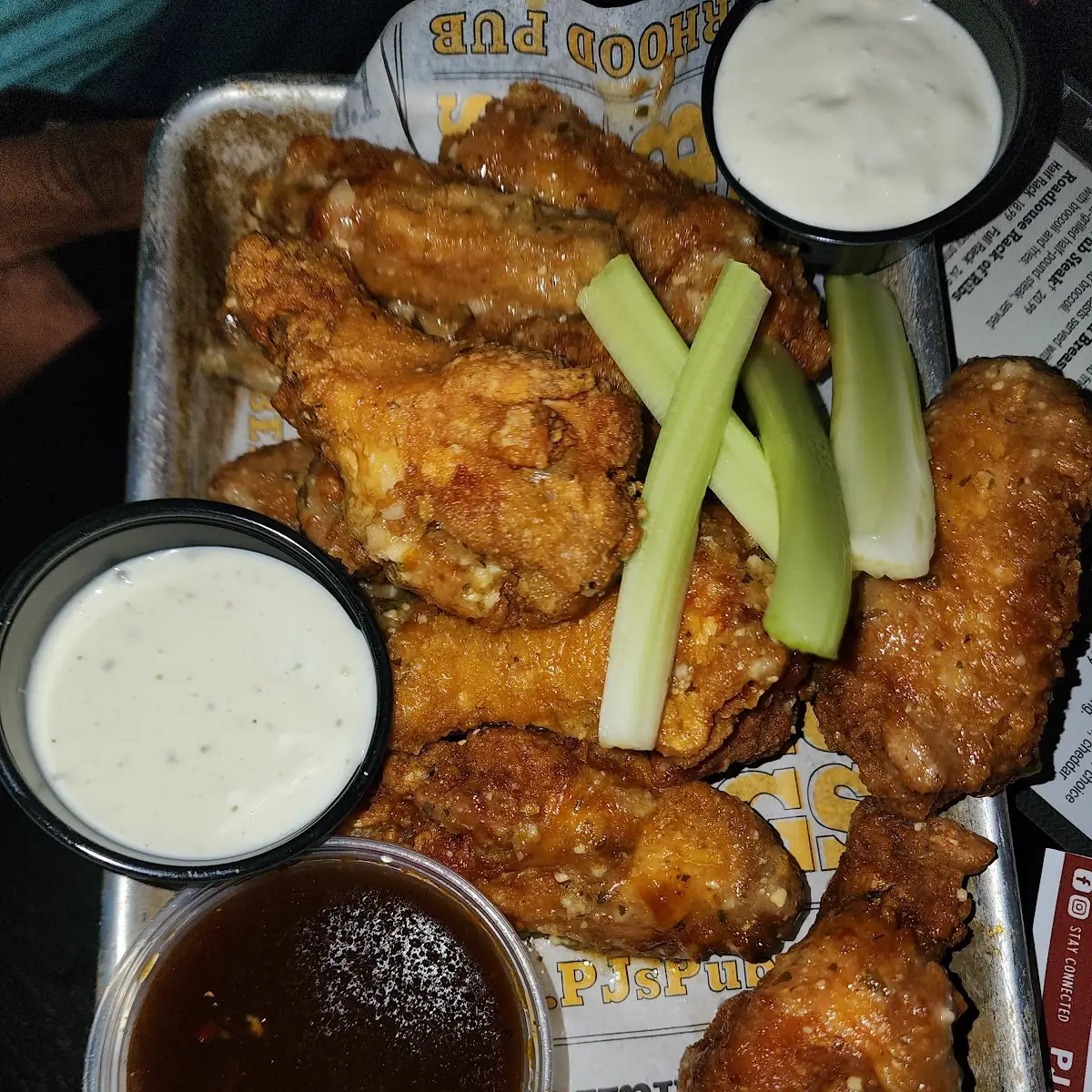Famous Wings