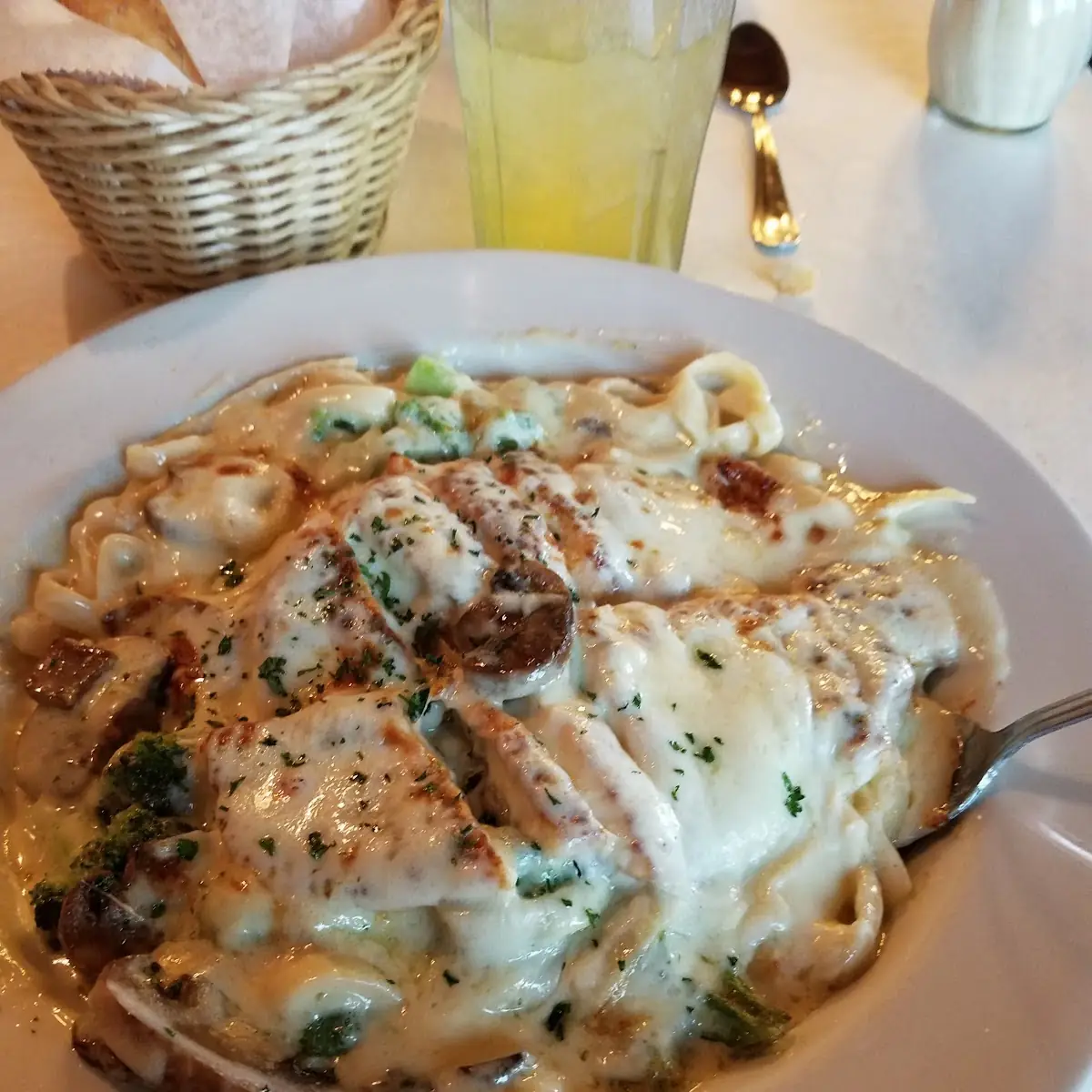 Chicken Alfredo