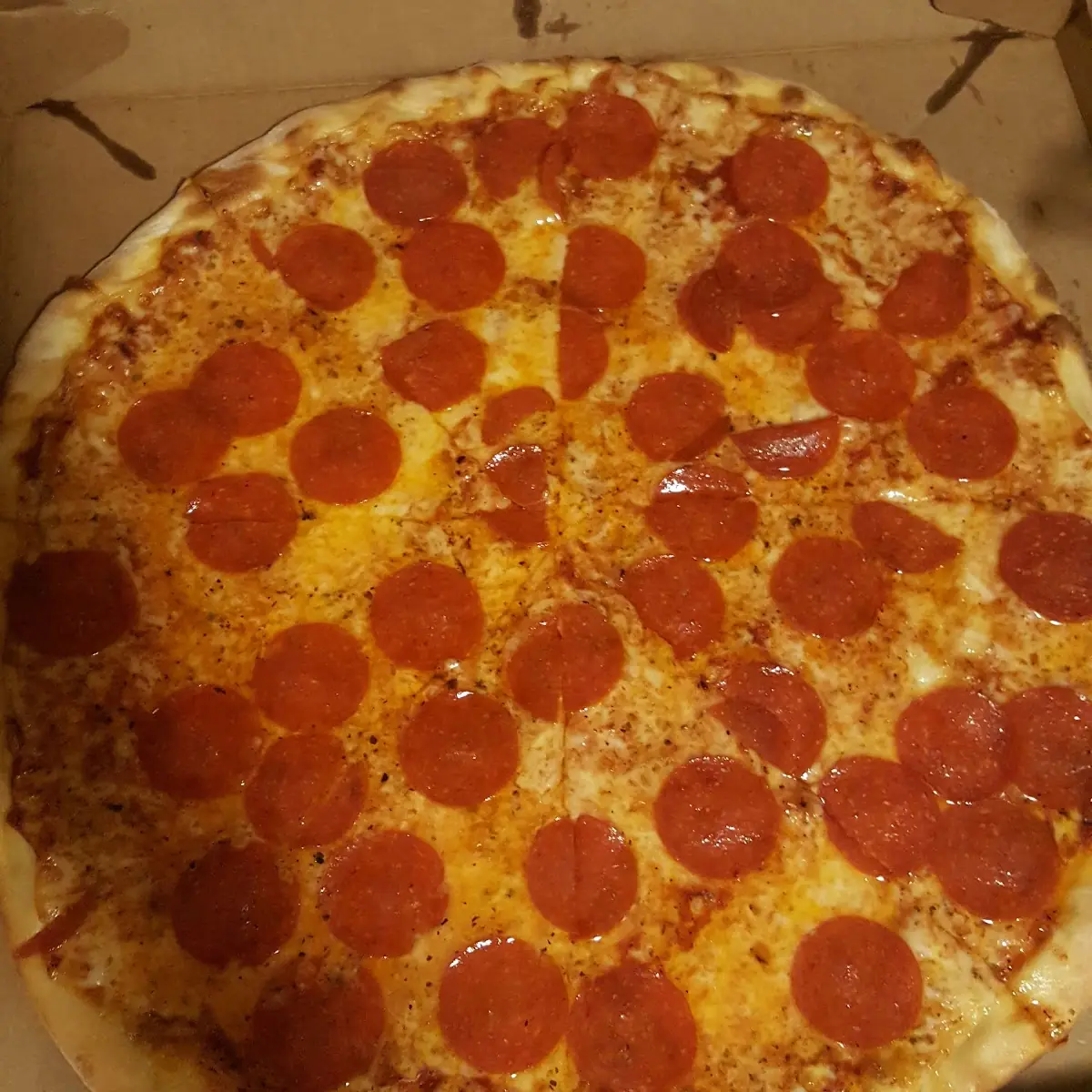 Cheese Pizza and Pepperoni Pizza
