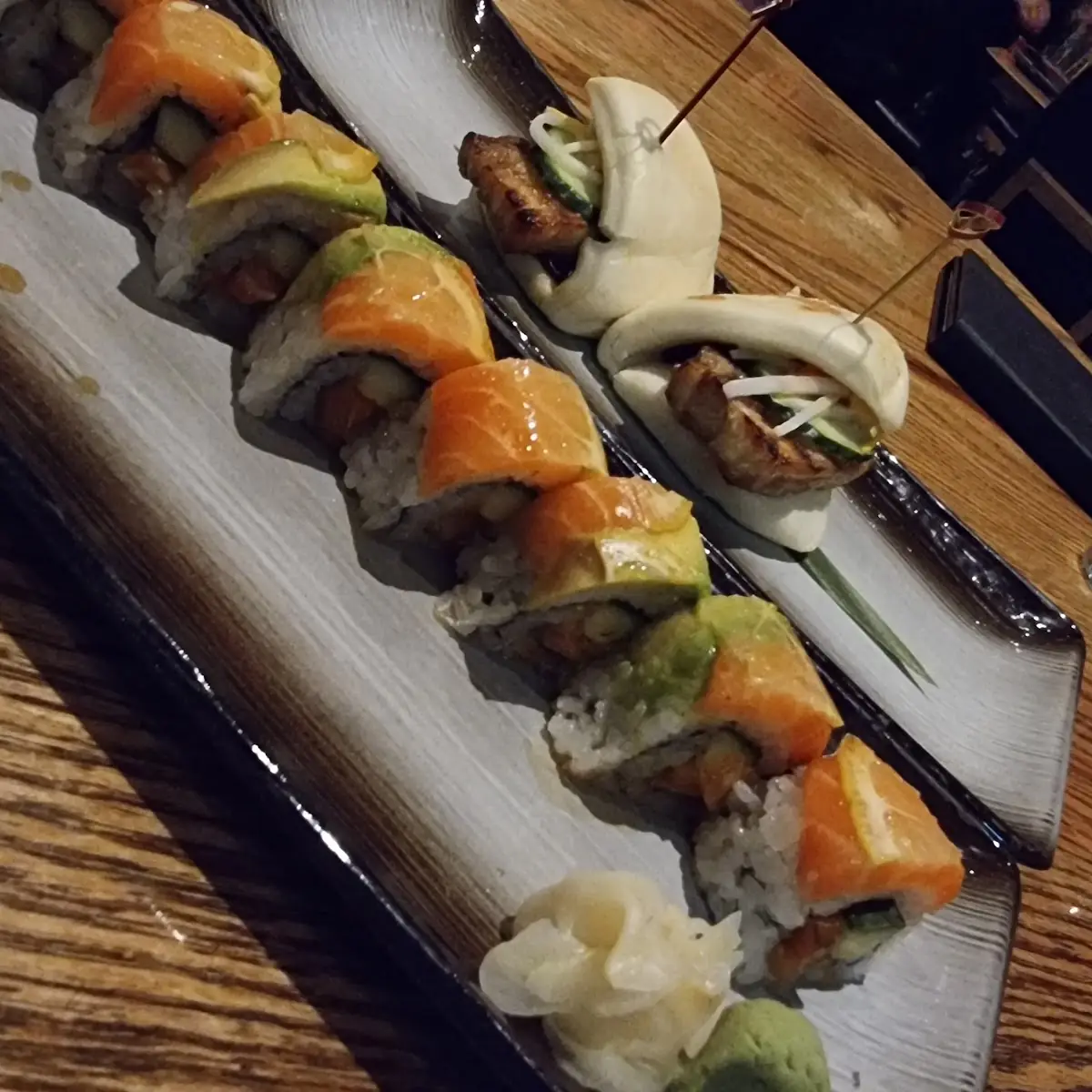 Sunset Unagi Roll