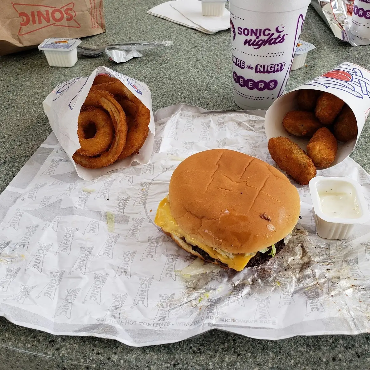 Cheeseburger Combo