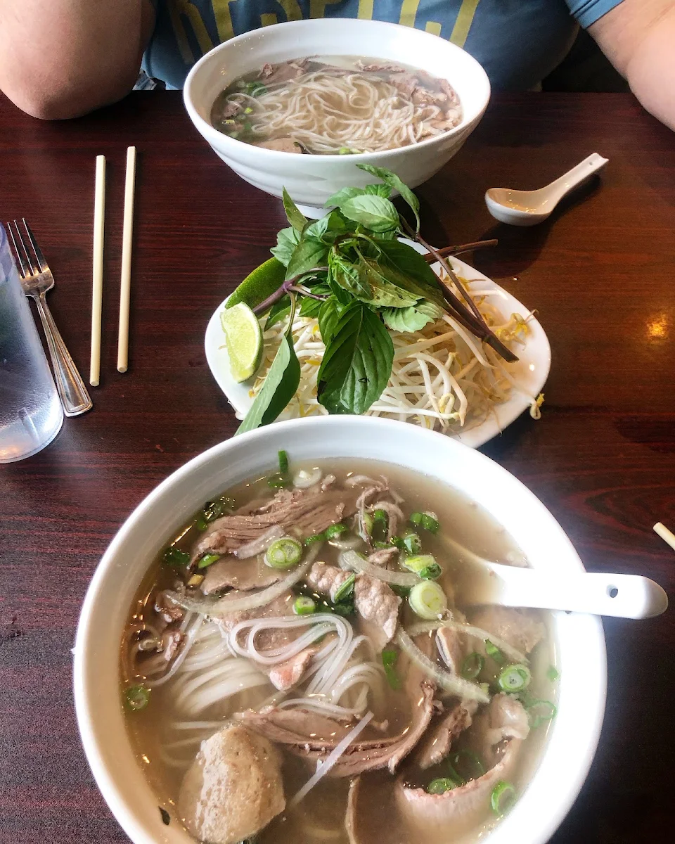 Seafood Pho Pho Do Bien, Pho Windsor
