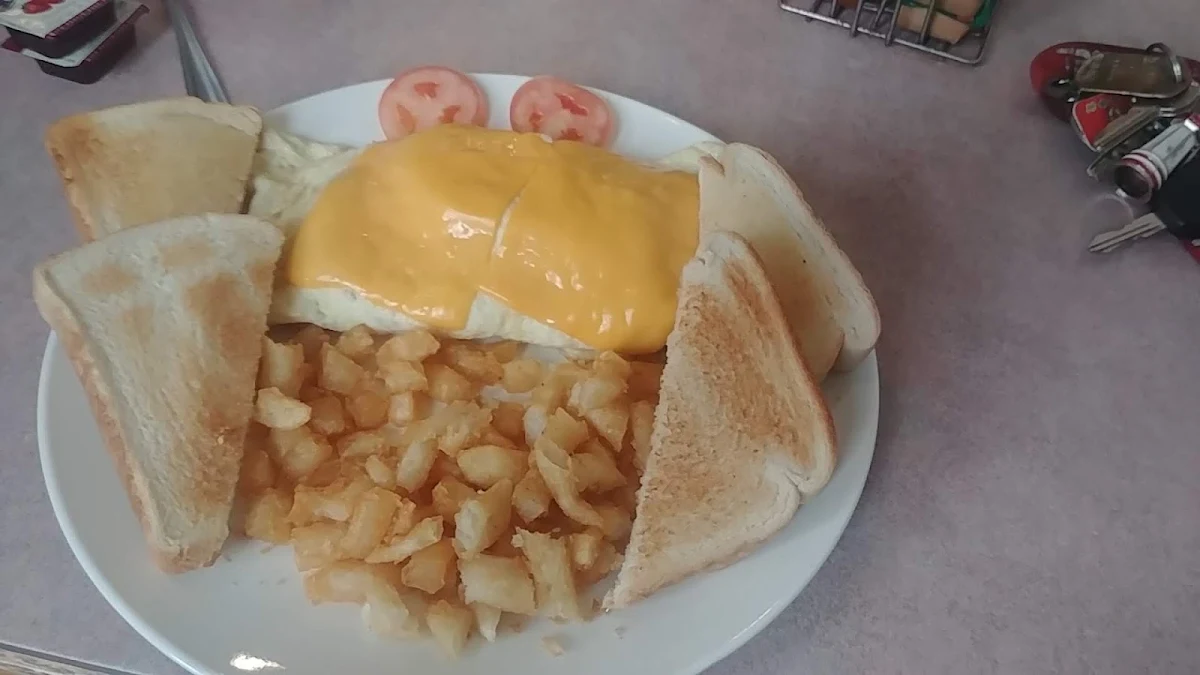 Highlights, Breton Family Dining