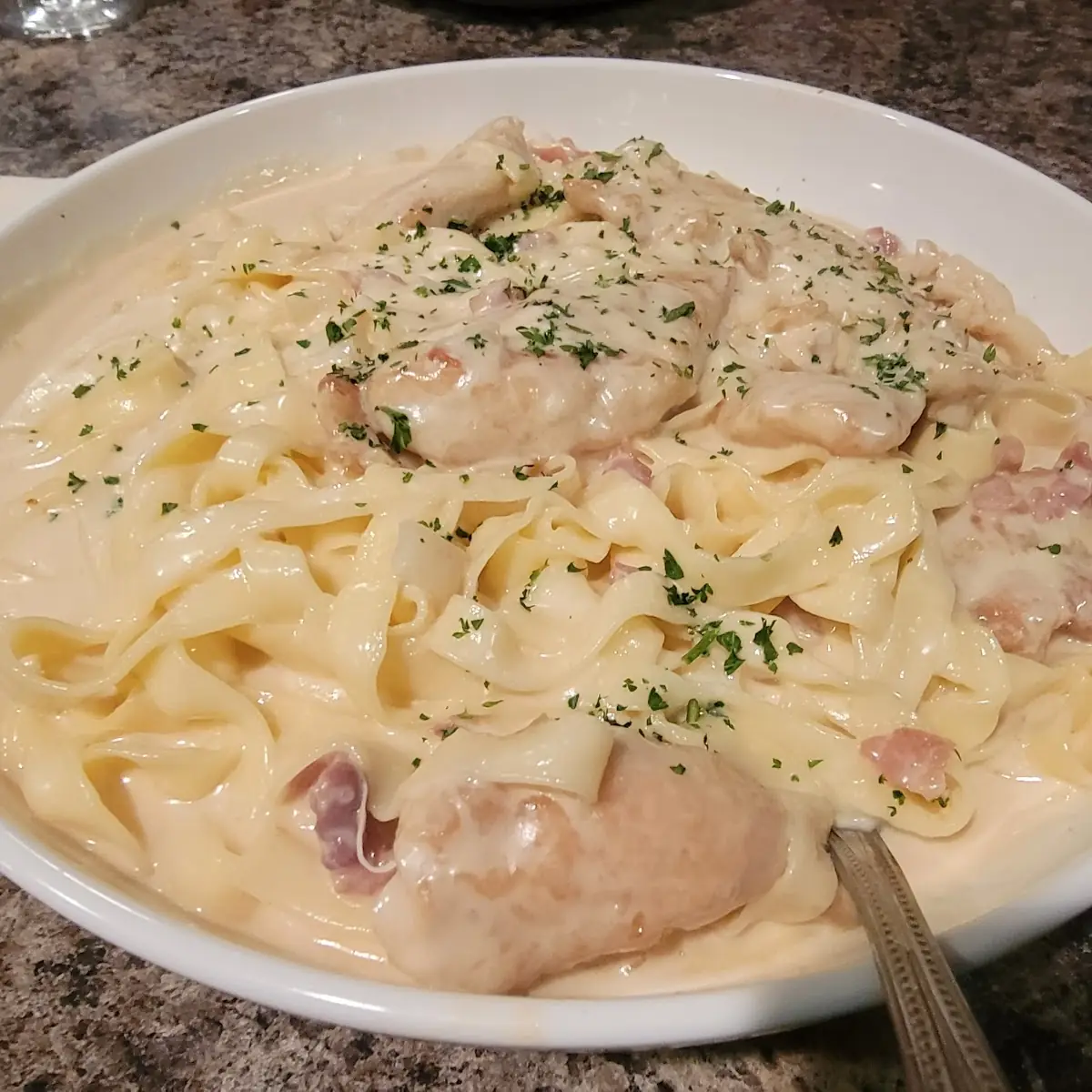 Tortellini Alfredo