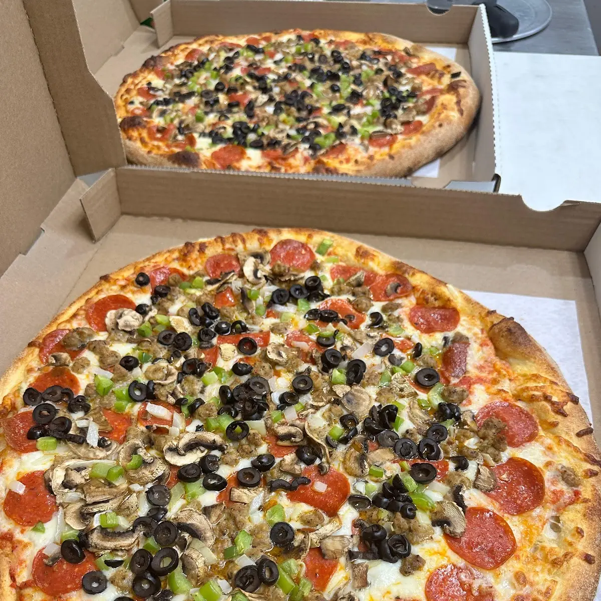 Half Cheese Half Supreme Pizza