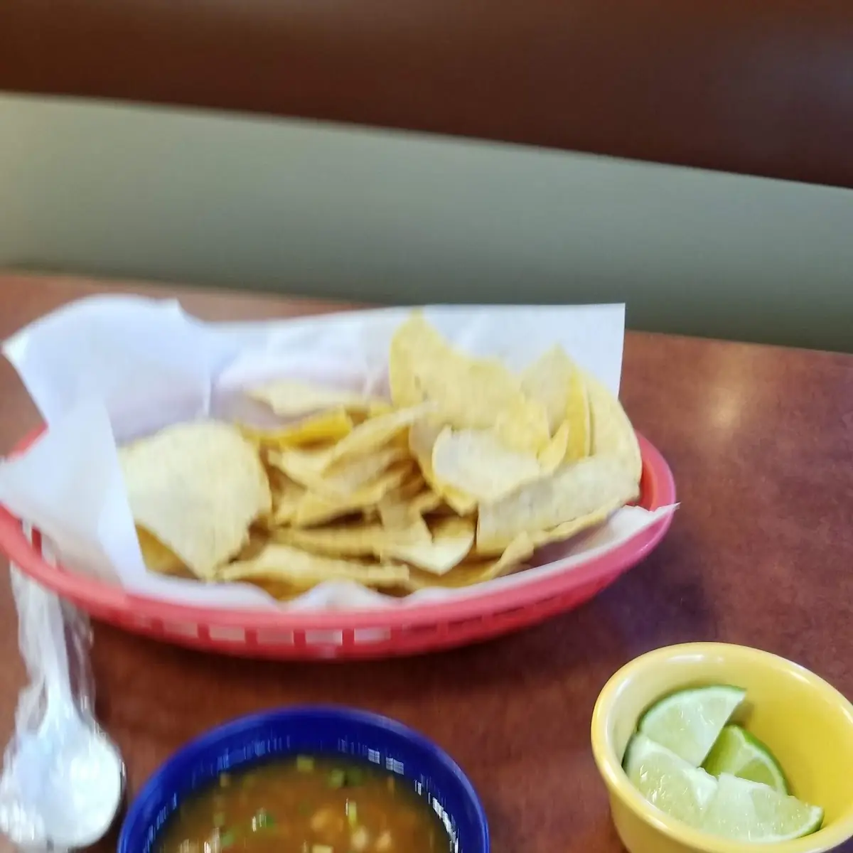 Chips & Salsa Chips & Salsa