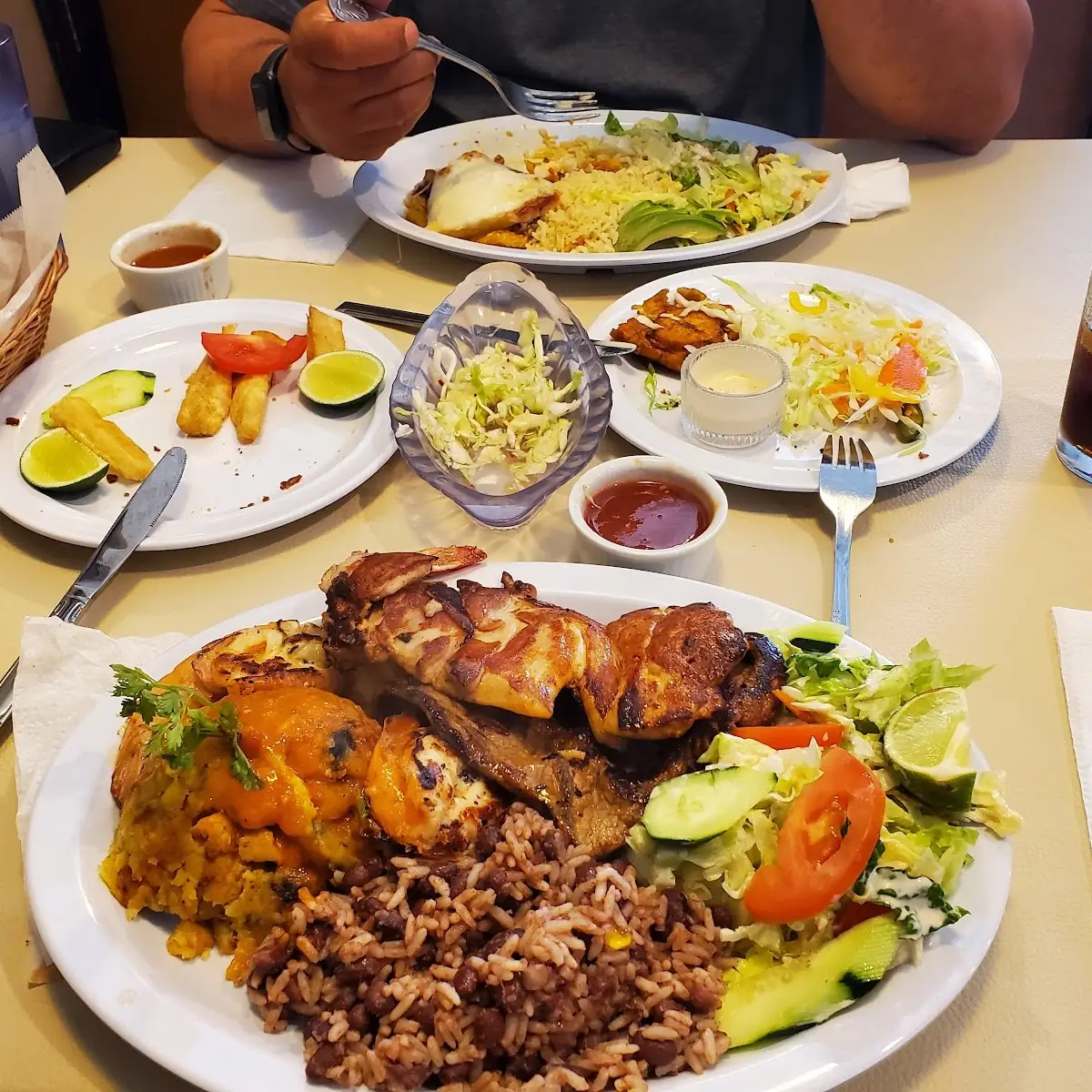 Yuca Frita and Pantano