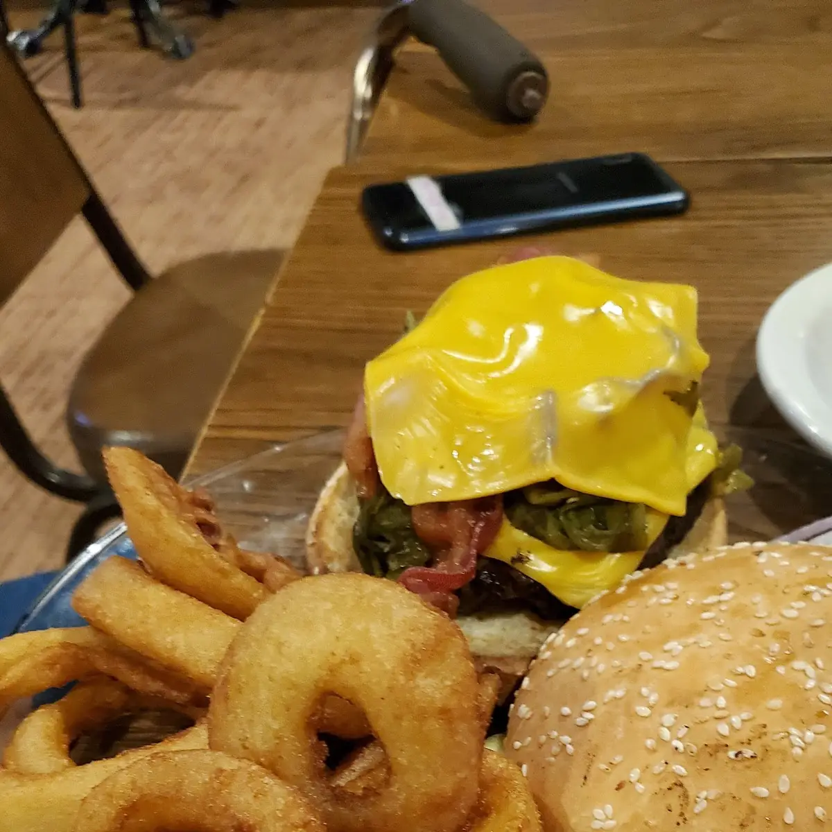 Green Chile Cheese Burger