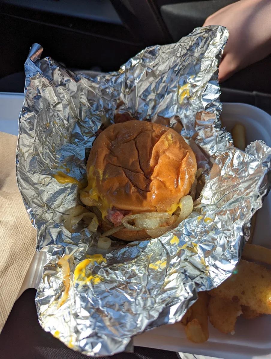 Cheddar Style Burger