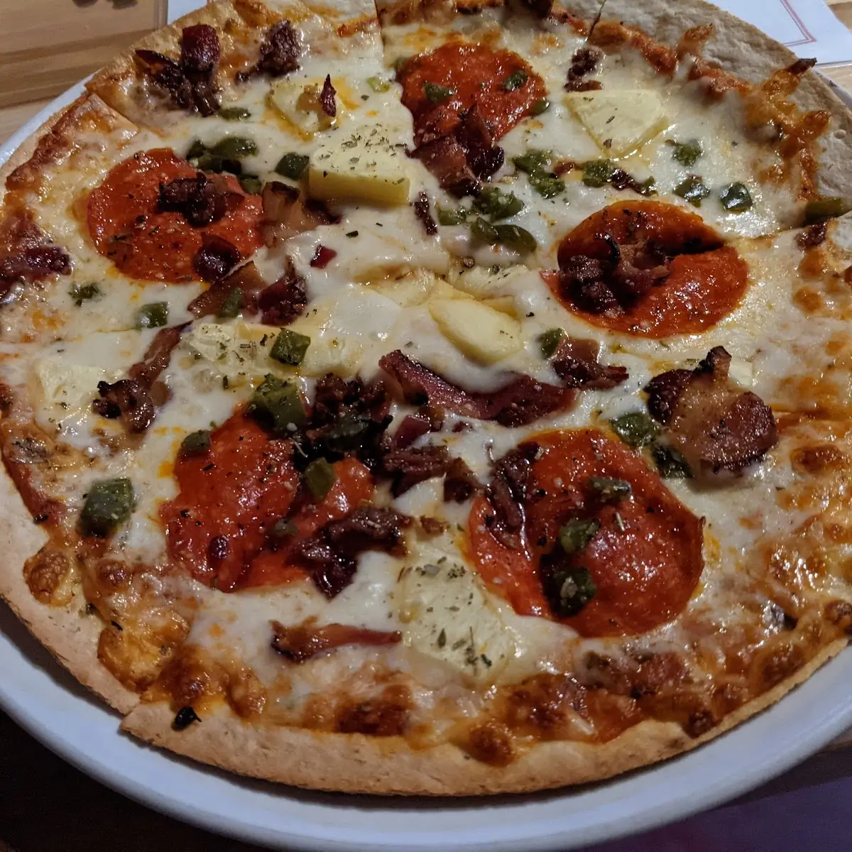 ppbj Pizza Pepperoni Pineapple Bacon and Jalapeno
