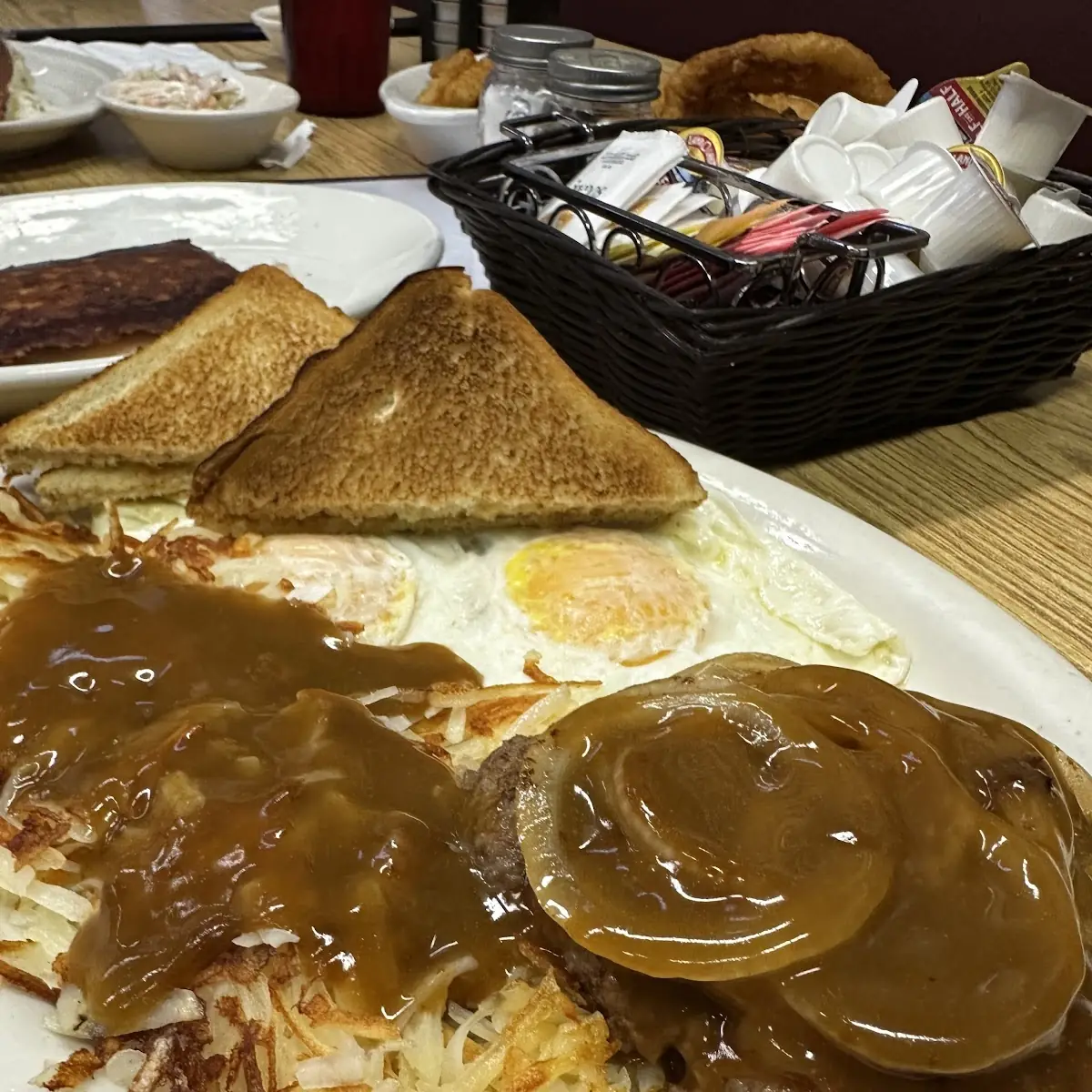 Chopped Steak & Eggs