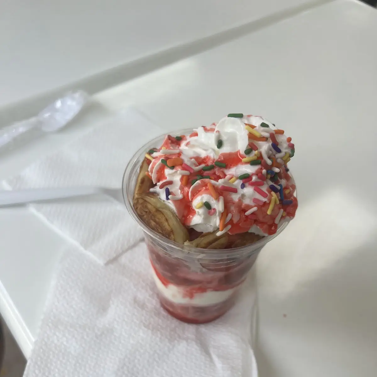 Strawberry Sundae