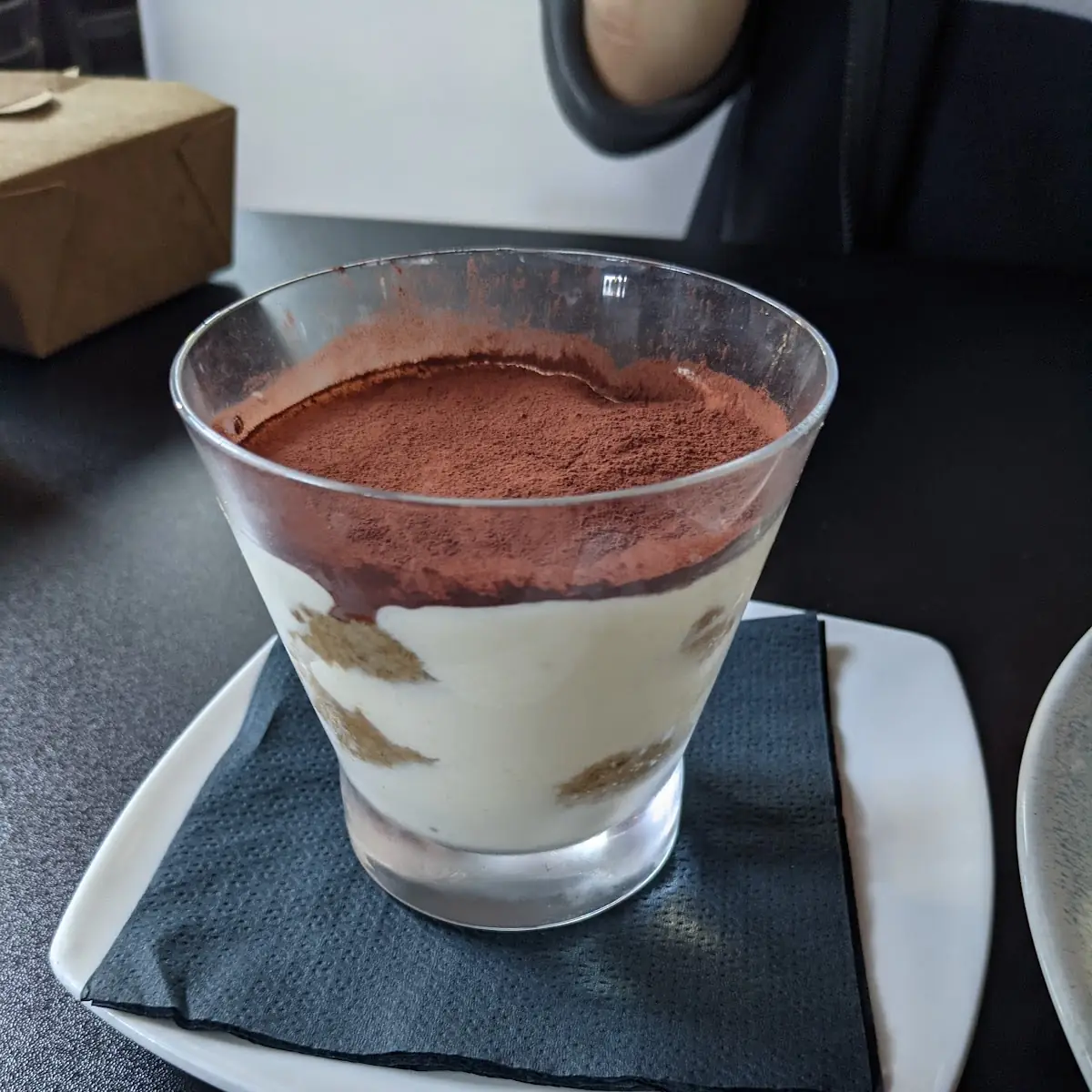 Tiramisu Cake