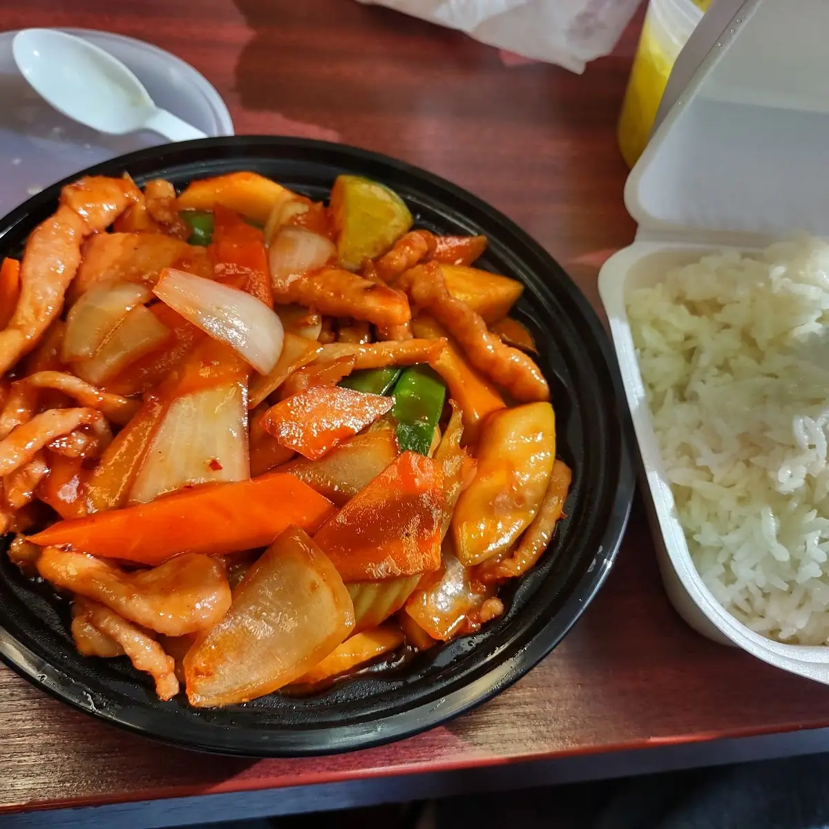 Chicken with Garlic Sauce