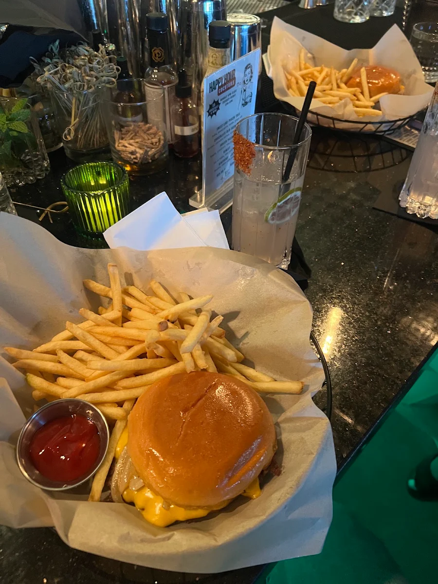 7 Smash Burger Basket