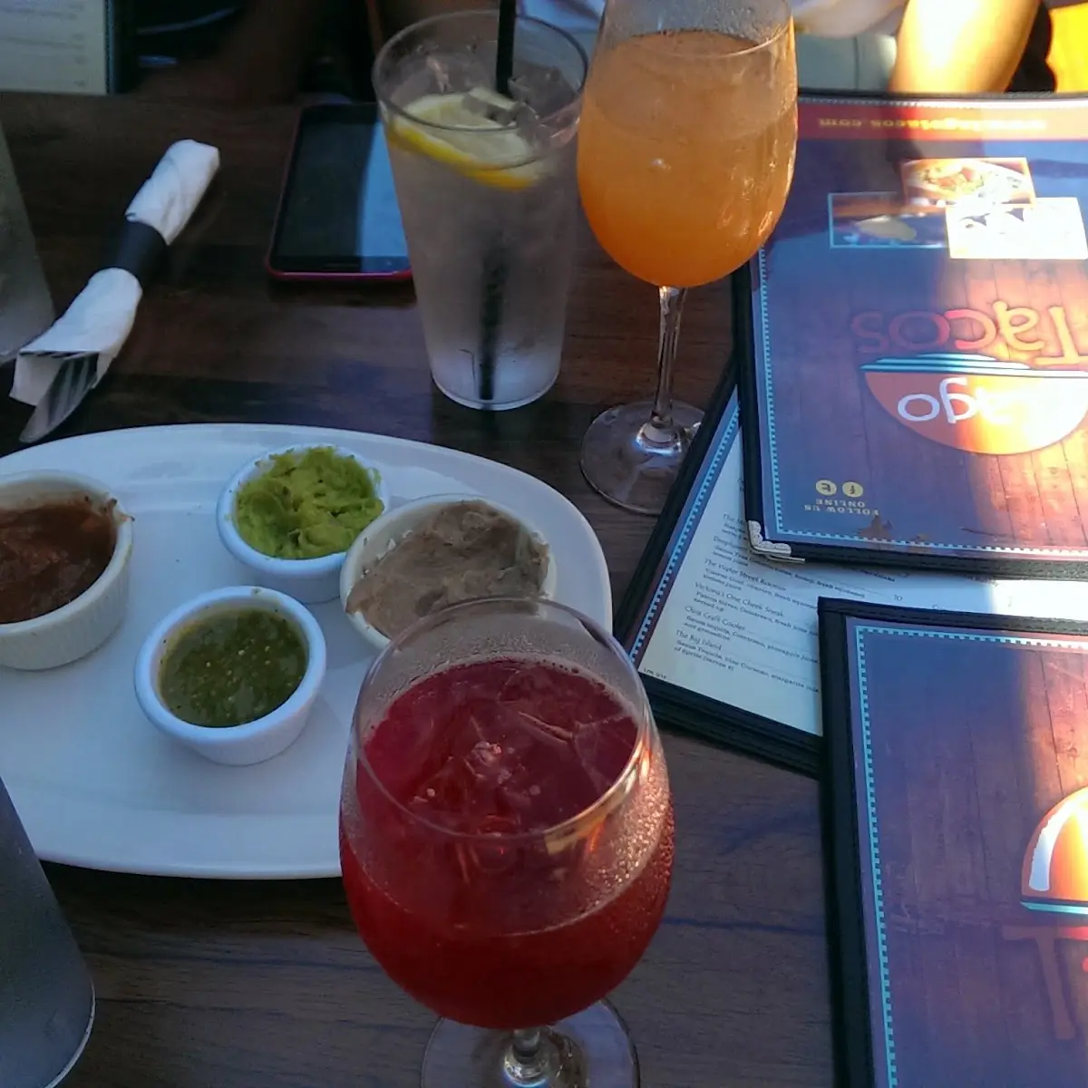 Chips & Salsa& Guacamole