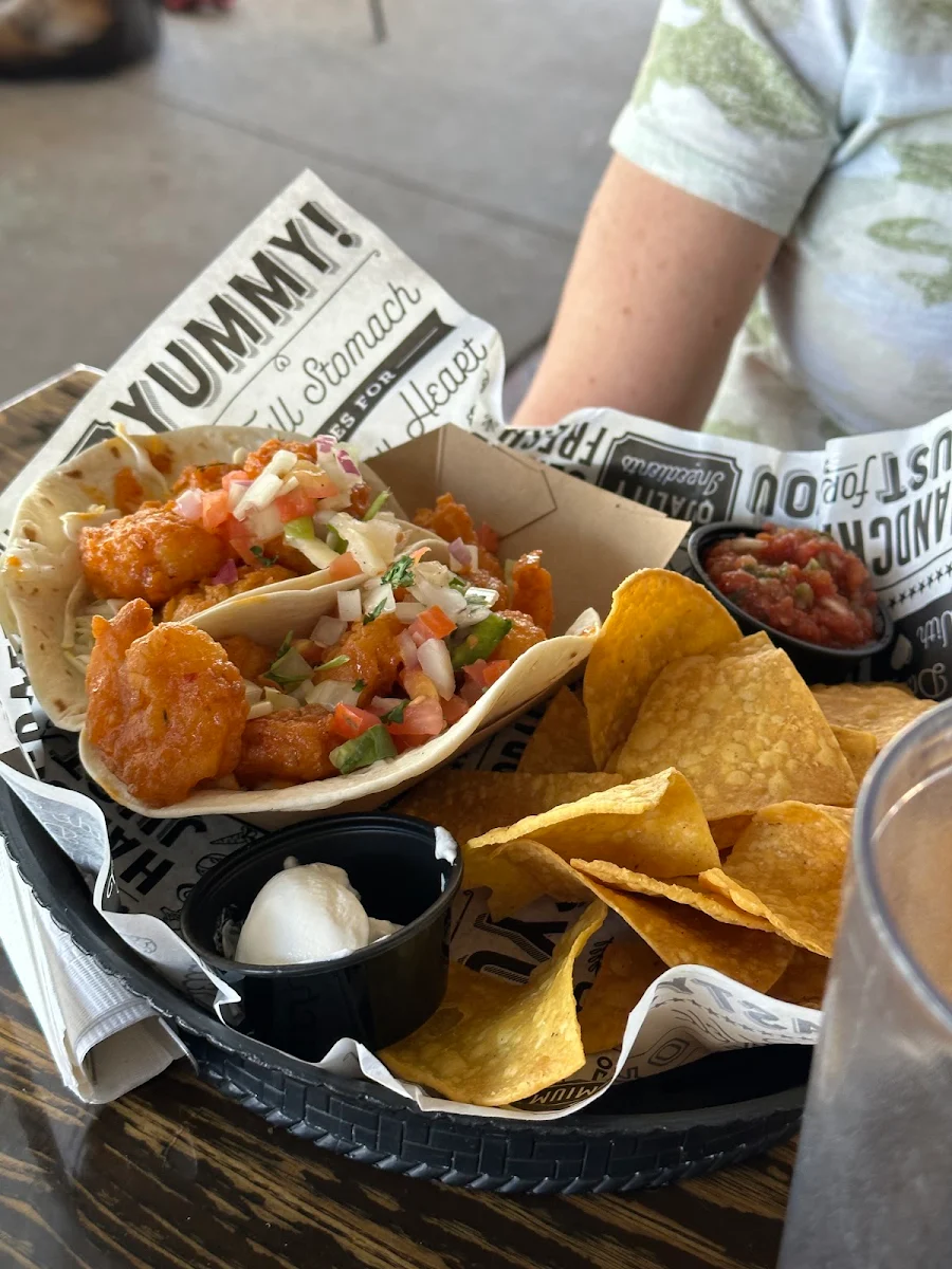 Boomin' Shrimp Tacos