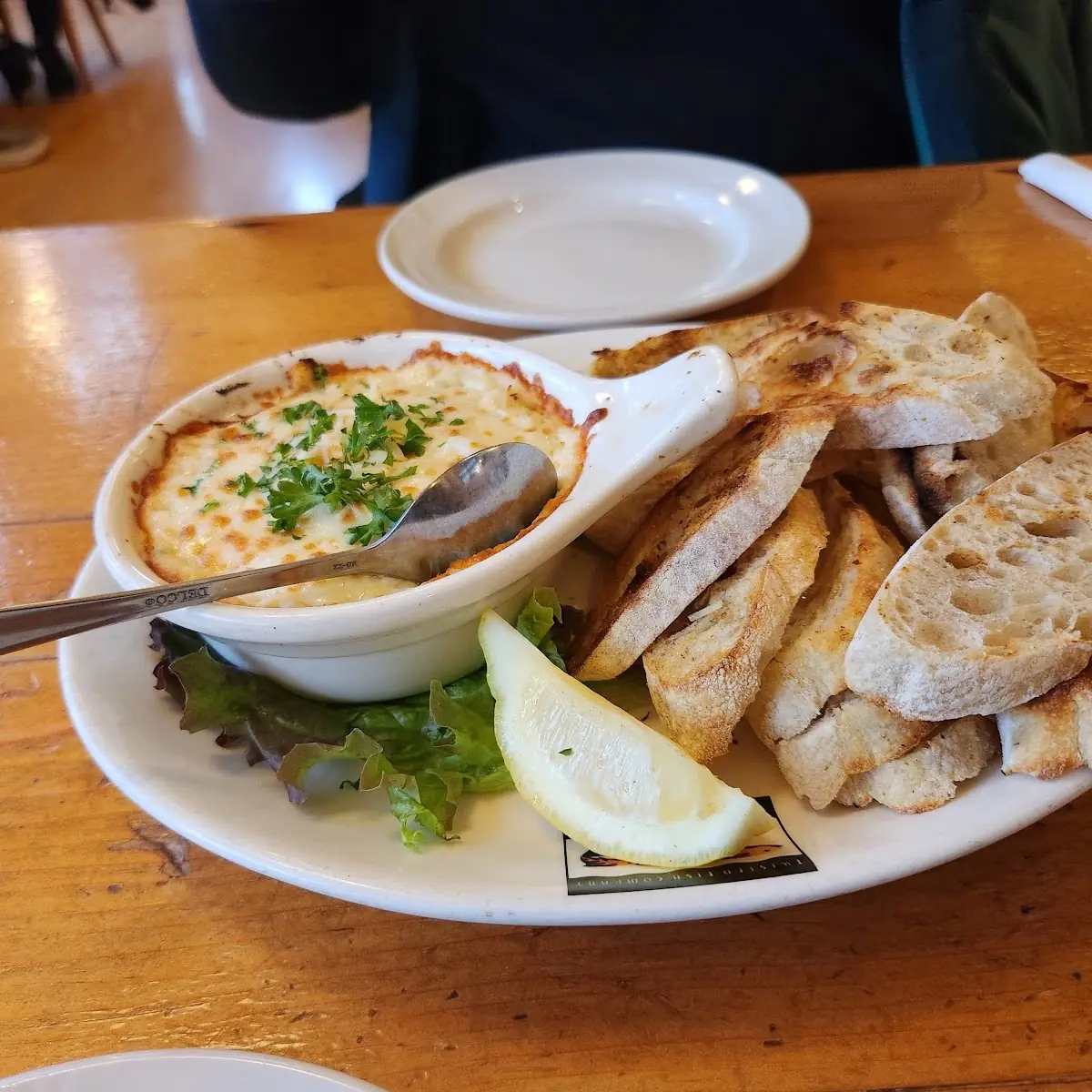 Hot Crab & Artichoke Dip