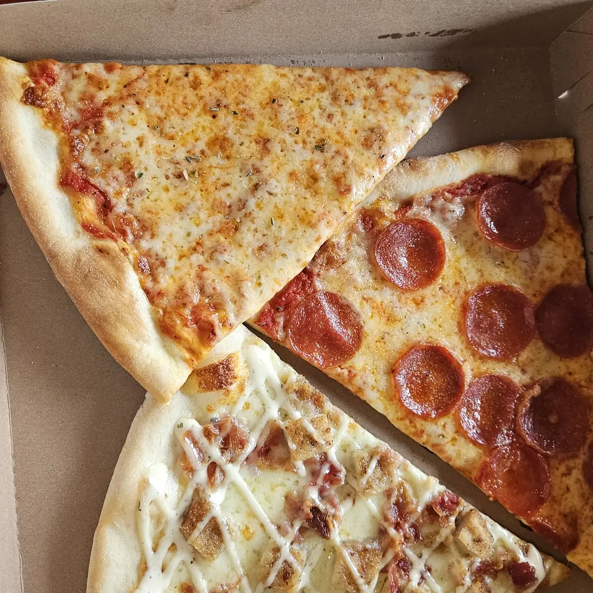 Pepperoni Pizza Slice
