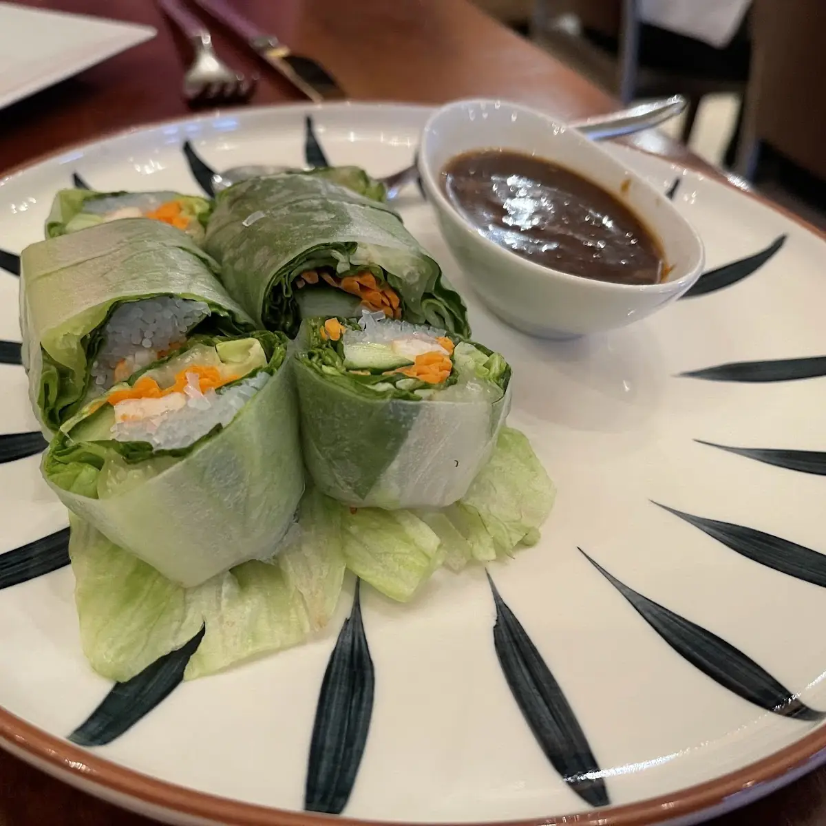 Fresh Spring Rolls with Peanut Sauce