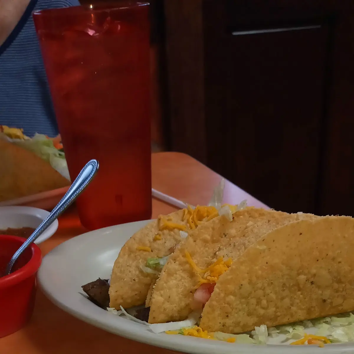 Deluxe Quesadilla & Hardshell Taco's