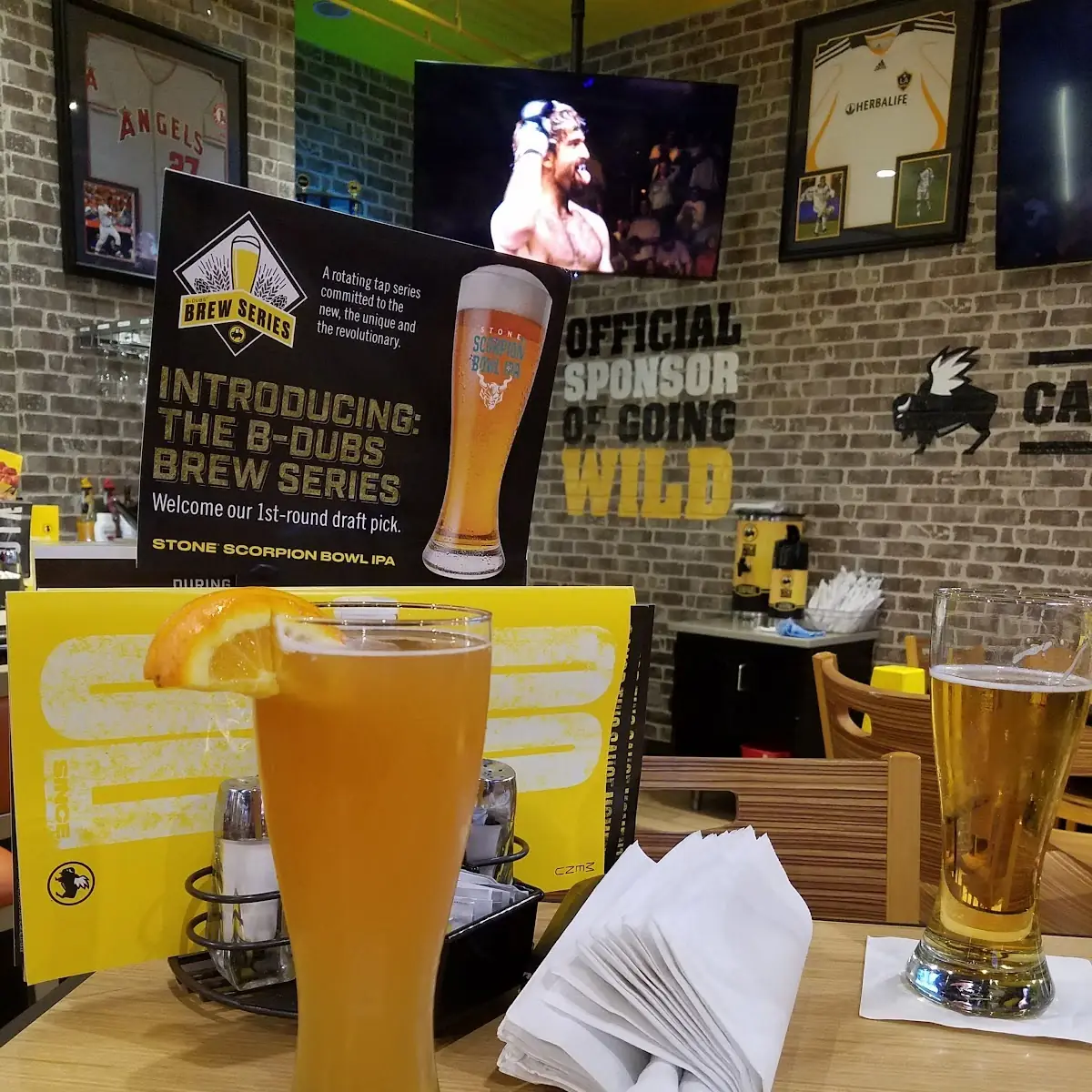 Blue Moon Belgian White