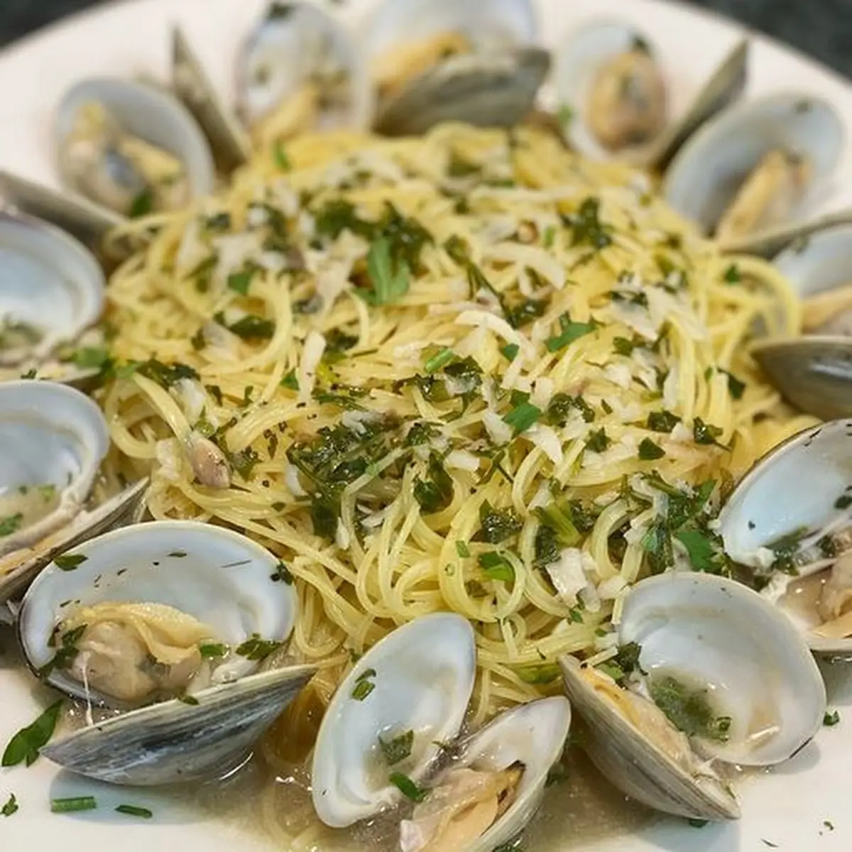 Clam Sauce Linguine