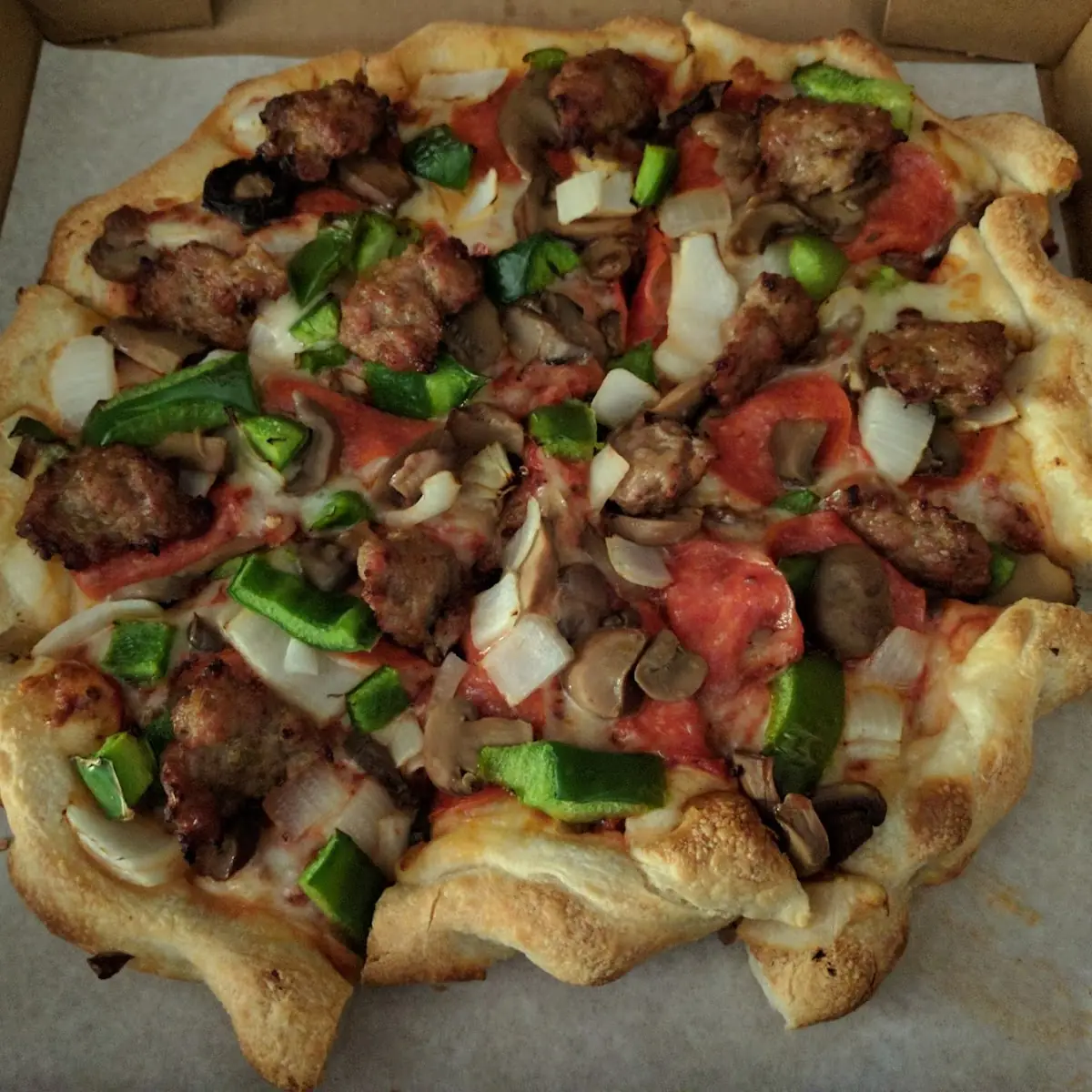 Supremo Pizza Deluxe