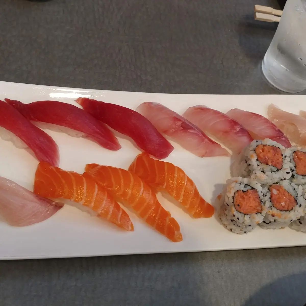 Nigiri and Sashimi Combo Lunch