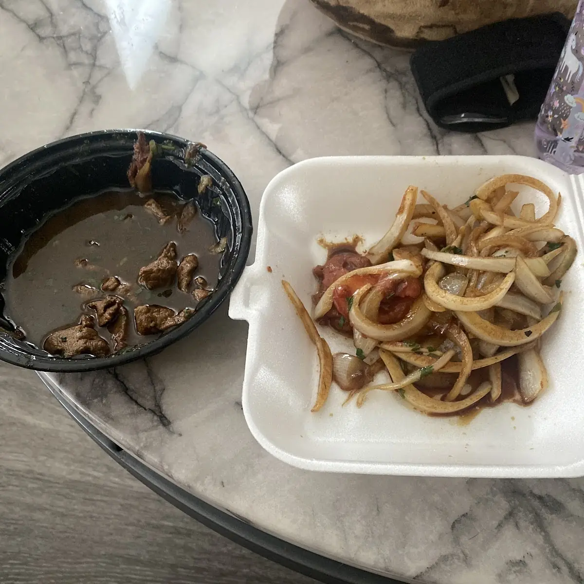 Steak with Grilled Onions