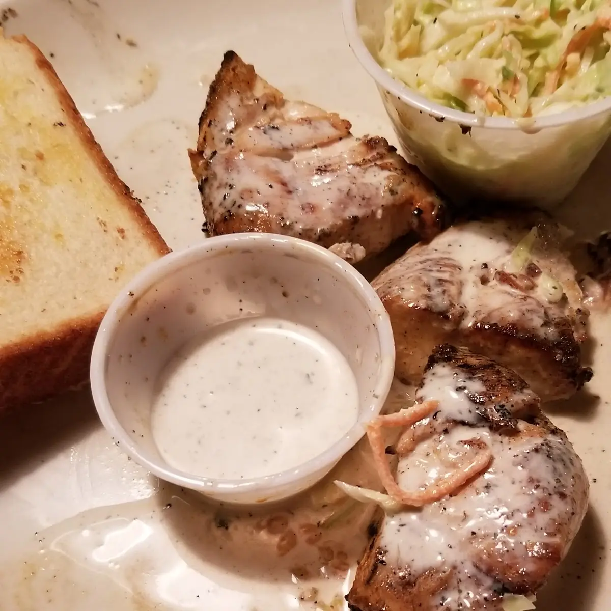 Grilled Chicken Breast w White Dipping Sauce