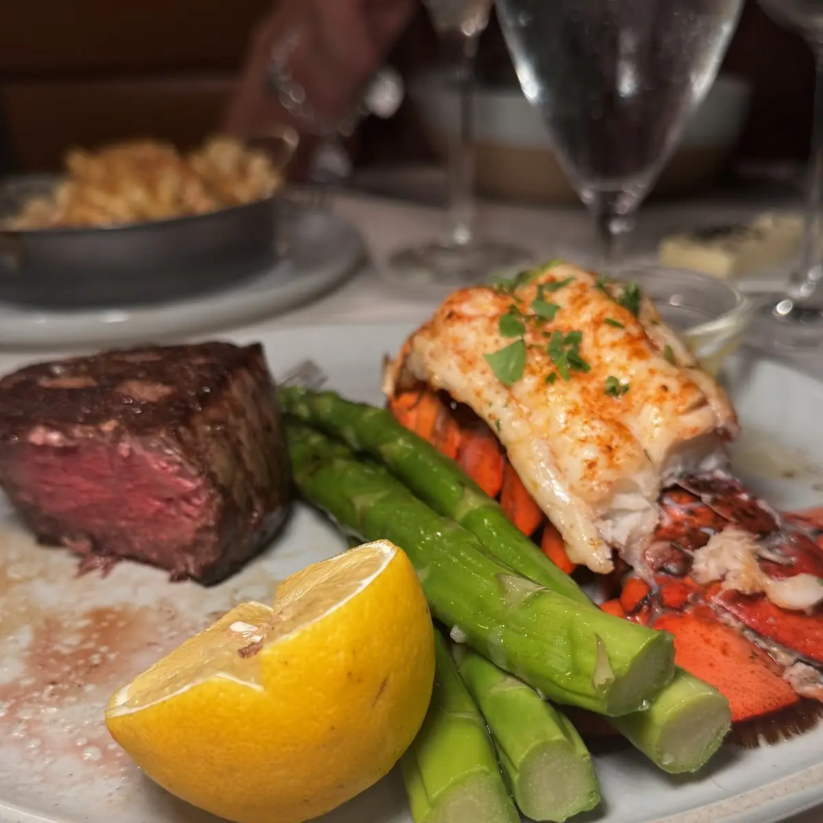 Filet Mignon w Add on Lobster Tail