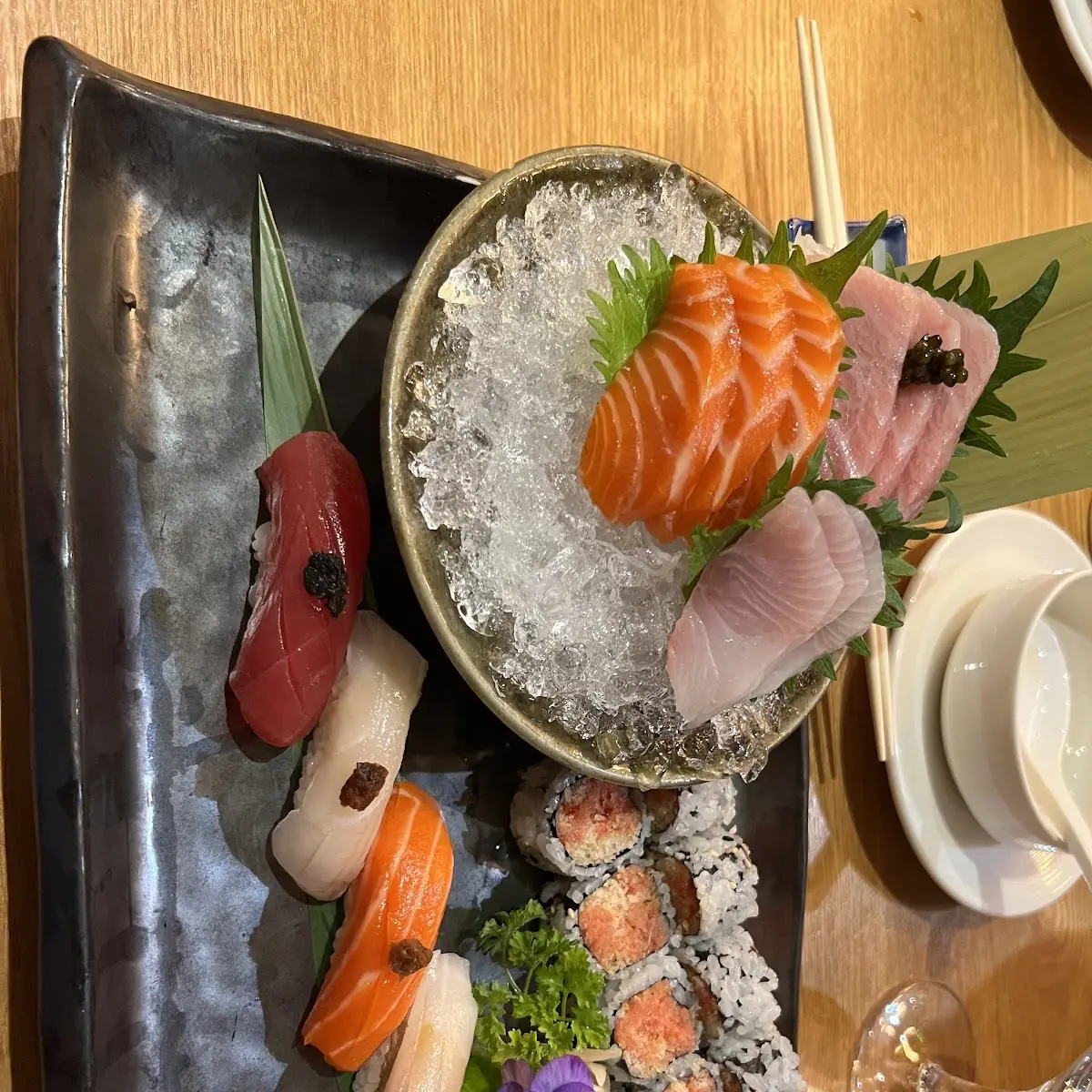 Sushi Sashimi Deluxe