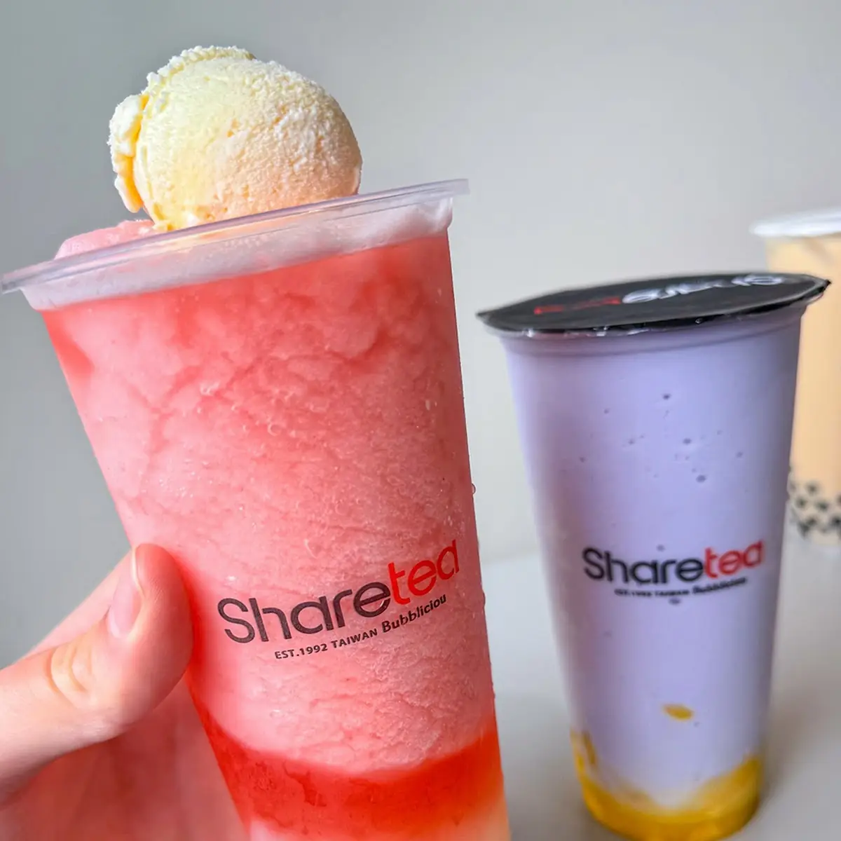 46 Peach Tea Ice Blended with Lychee Jelly