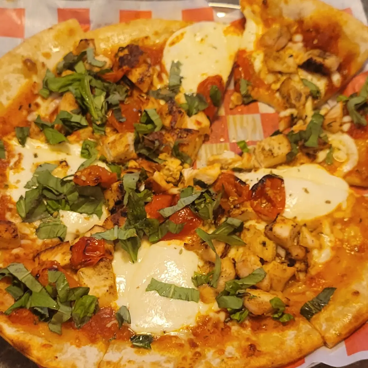 Margherita Flatbread Added Chicken