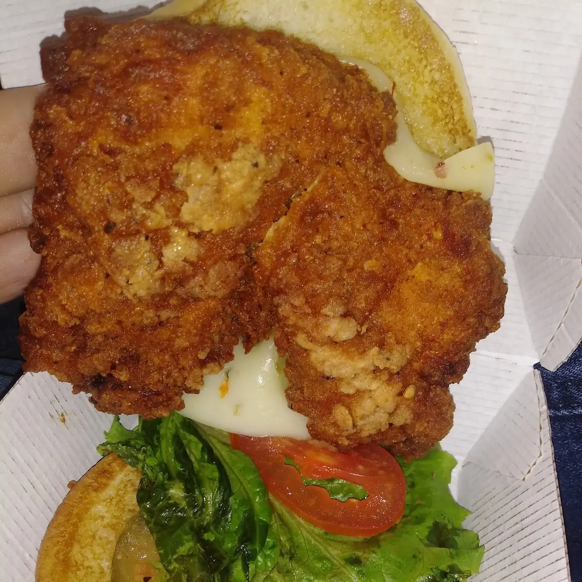 Spicy Deluxe Sandwich
