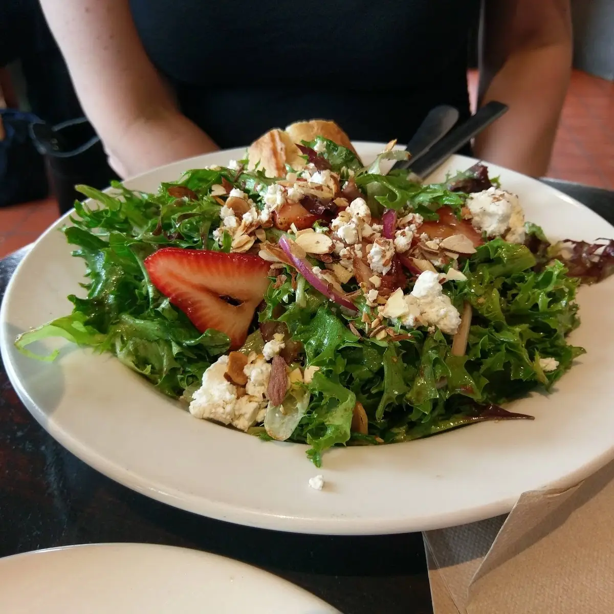 Market Salad with Strawberries