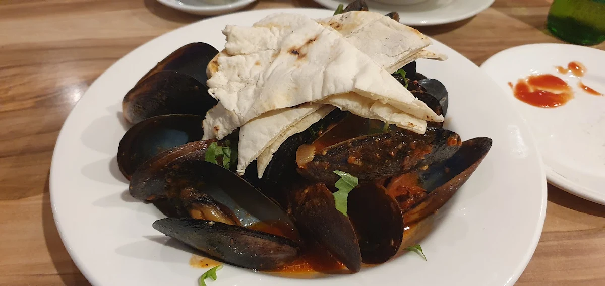 Italian Mussels, Tono on Borsari