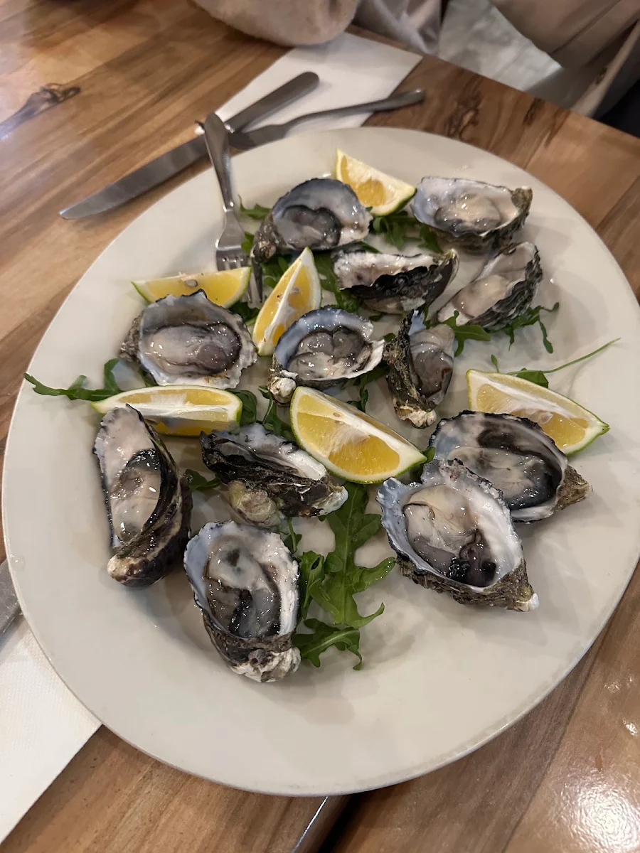 Kilpatrick Oysters, Tono on Borsari