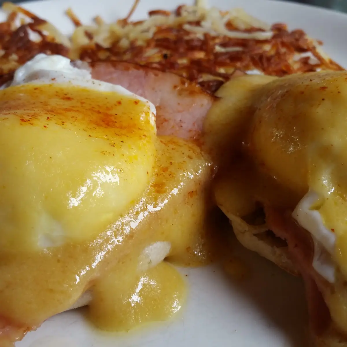 Eggs Benedict
