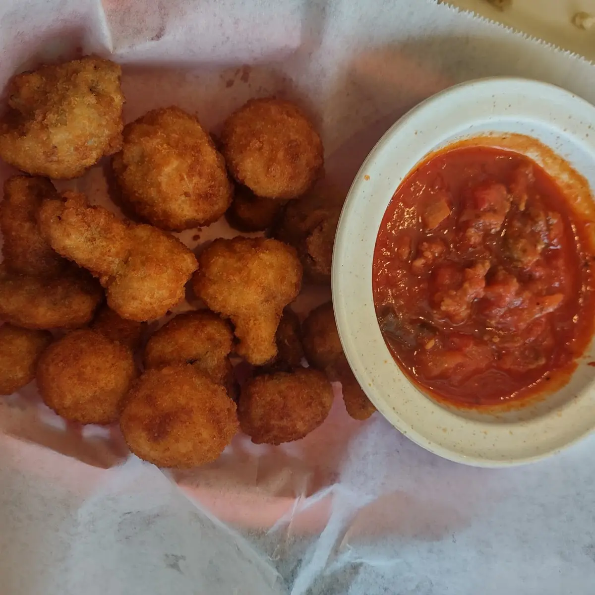 Fried Mushrooms with Marinara