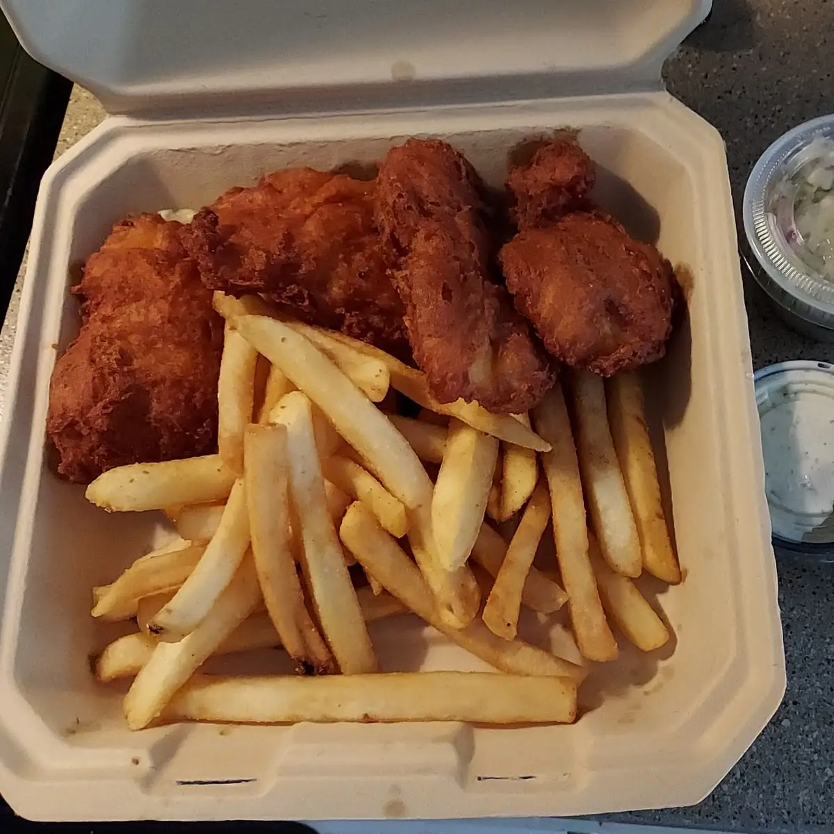 Battered Fish 4pc w Fries