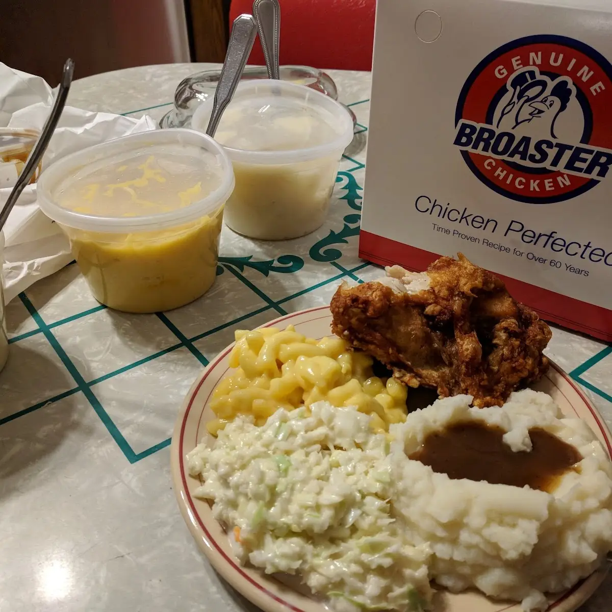 Mashed Potatoes w Gravy
