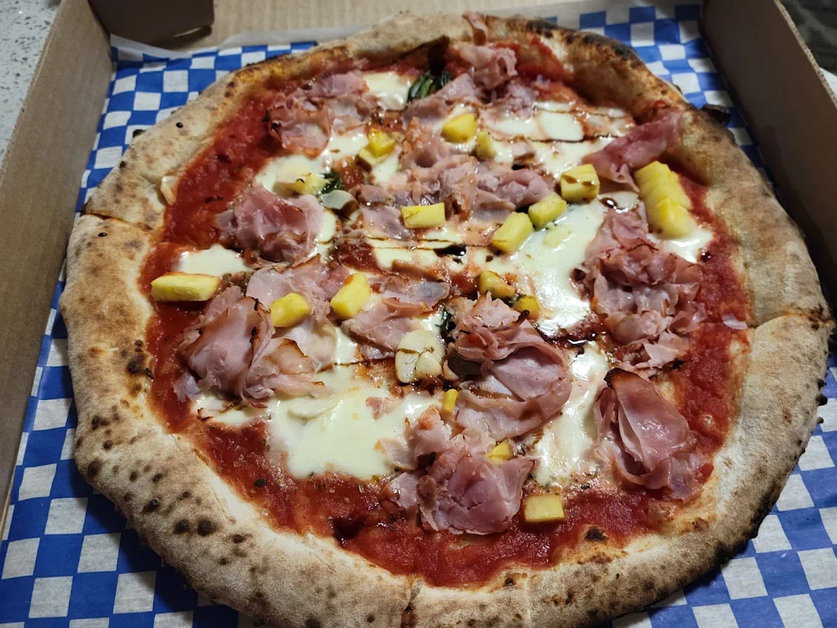 Pineapple Pizza, Antico Pizza Napoletana