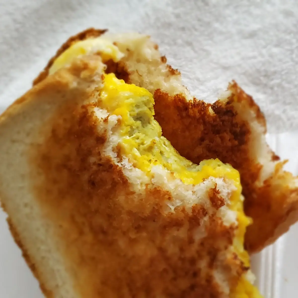 Bacon Egg and Cheese on White Bread