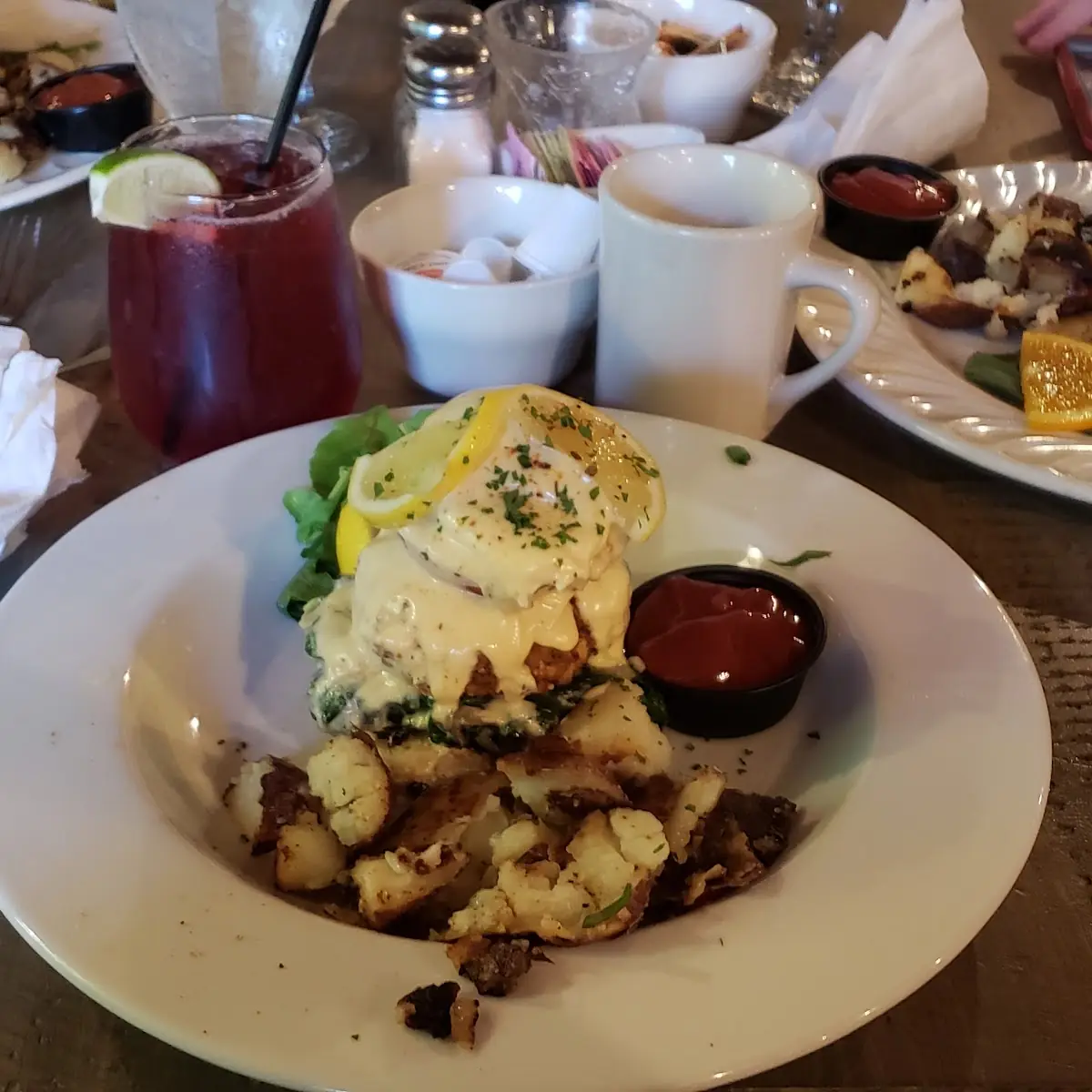 Crab Cake Benedict