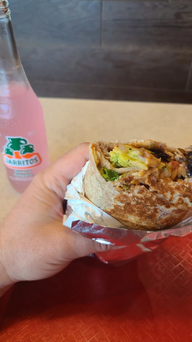 Buffalo Crunchy Chicken Burrito, barBURRITO