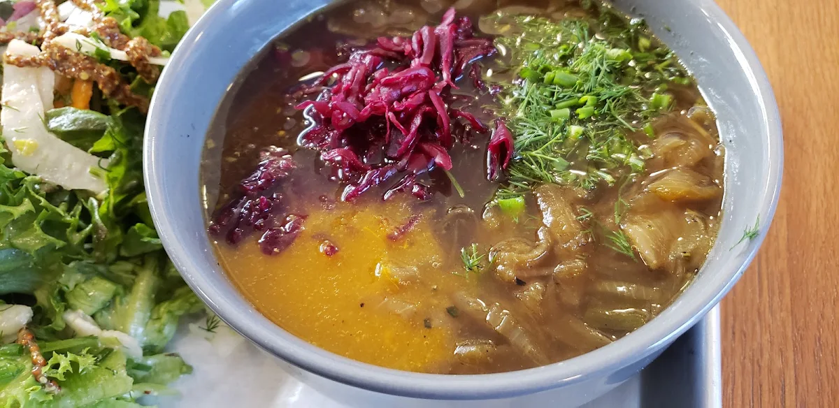 Romanian Onion Soup