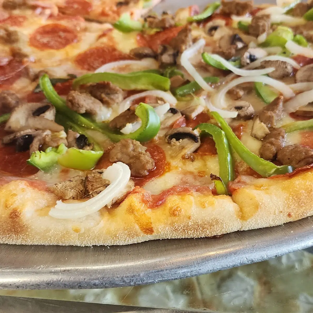 Everything Pizza